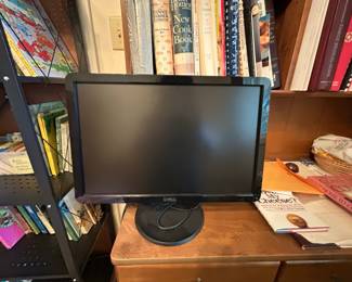 Dell 2007FP UltraSharp LCD Monitor