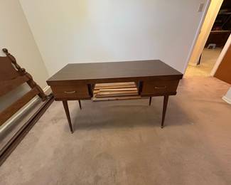 Mid-Century Modern Lane Acclaim Walnut Writing Desk
