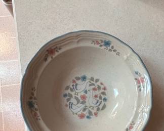 International Tableworks "Marmalade" Stoneware Dinnerware Set