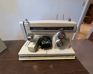 Kenmore 158.17821 Sewing Machine