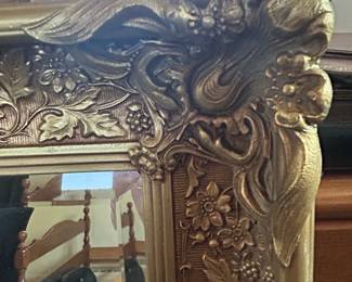 Ornate Giltwood Mirror with Acanthus Leaf and Floral Motifs
