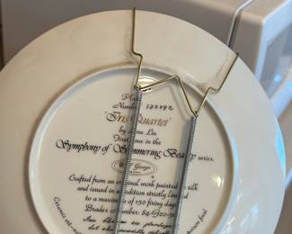 The Snow Leopard "Last of Their Kind" Collector Plate by Will Nelson