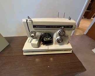 Kenmore 158.17821 Sewing Machine