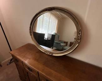 Vintage Carolina Mirror Company Victorian Style Gold Oval Mirror