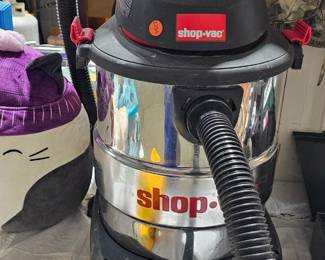 SHOP VAC