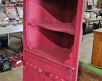 CORNER SHELF RED