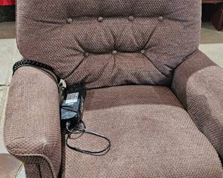 RECLINER CHAIR
