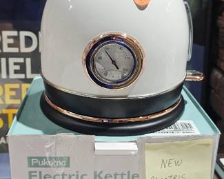ELECTRIC KETTLE