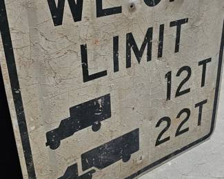 WEIGHT LIMIT SIGN