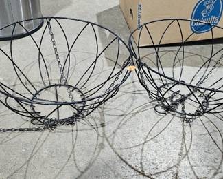 WIRE PLANTER BASKETS