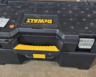 DEWALT 