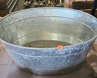 GALVANIZED BUCKET TUB