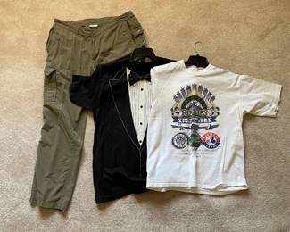 zz Casual Trio Khaki Traveler Pants Size 36 with Two Graphic Tees
