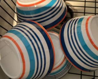 Striped Ceramic Bowls Set