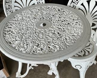 Victorian Style Cast Aluminum Bistro Set