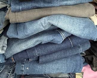 Stack of Men's Jeans, including American Eagle