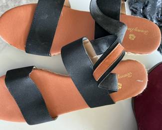 Tommy Bahama Women's Wedge Espadrille Sandals