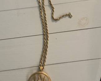Gold Tone Abstract Pendant Necklace