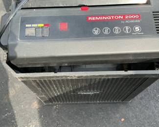 Remington 2000 by Achiever Strip-Cut Shredder
