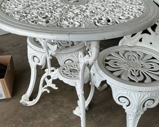 Victorian Style Cast Aluminum Bistro Set