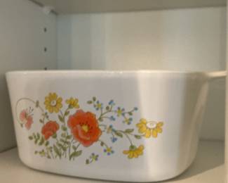 CorningWare "Wildflower" Pattern A-1-B 1.5 Quart Casserole Dish with Lid