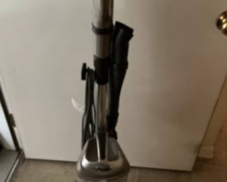 Shark Navigator Lift-Away Professional Upright Vacuum Cleaner NV356E