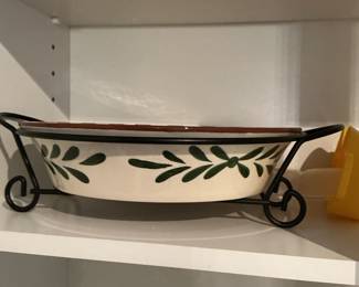 Temp-tations Old World Green Ceramic Serving Dish with Wrought Iron Stand