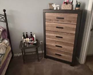 Modern Industrial Style 5-Drawer Chest