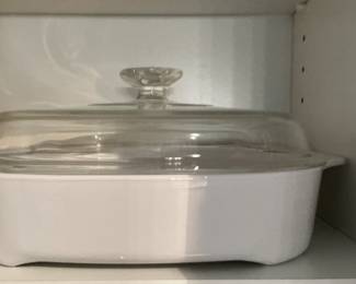 CorningWare White Microwave Browning Dish with Glass Lid