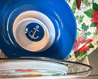 Christmas Poinsettia Dinner Plates and Blue Anchor Serving Bowl Set