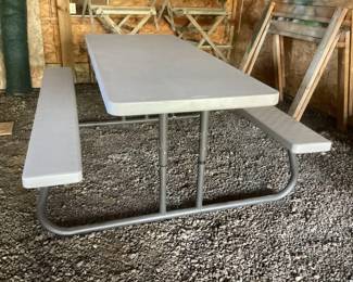 Lifetime picnic table