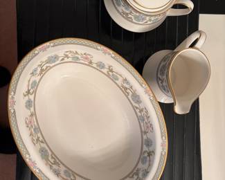 SERVING PIECES NORITAKE MIYOSHI PATTERN