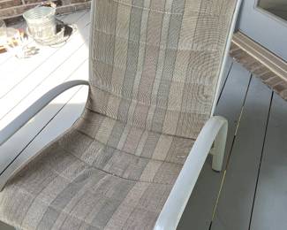 PATIO TABLE AND 4 CHAIRS