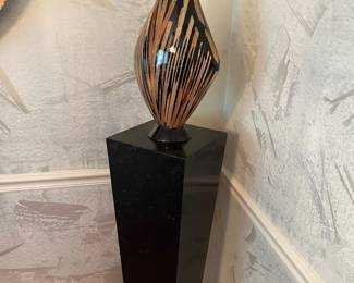 PEDESTAL AND VASE