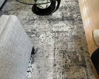 AREA RUG