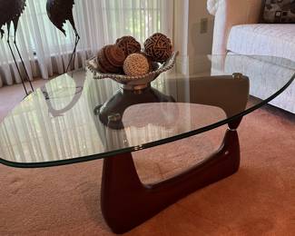 OVAL GLASS TOP COFFEE TABLE AND WOODEN BASE