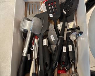 KITCHEN ITEMS