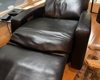 EXTENDED RECLINER