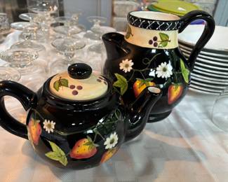 PITCHER AND TEAPOT