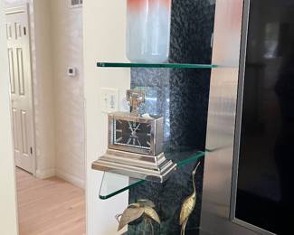 DECOR BUILT IN SHELF (NFS)