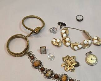 Random Jewelry Lot E