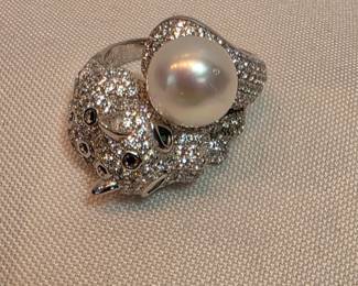 Sterling Silver With Pearl Cat Ring