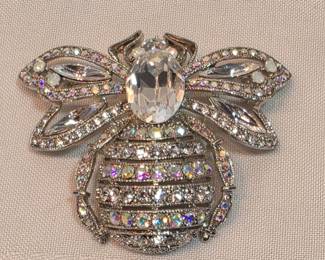 Bee Brooch