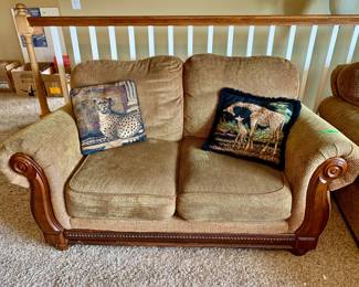 PRESALE ITEM #14 -  Loveseat  -  $36