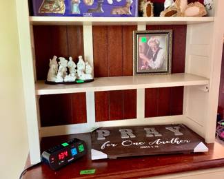PRESALE ITEM #10 - Betty Crocker Hutch   $130