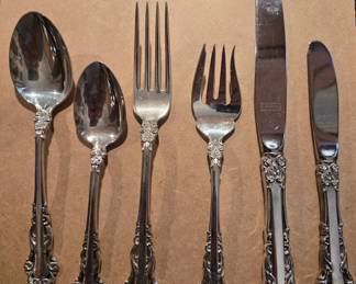 six place settings of "Grande Rennaissance"