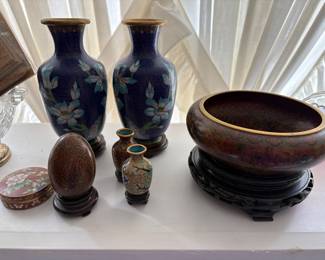 vintage Asian decor, cloisonné, famille Rose export, and cute blue and white fish tea set