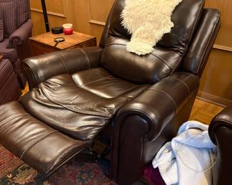 dark brown leather/vinyl power recliner, there are 2, priced separately 