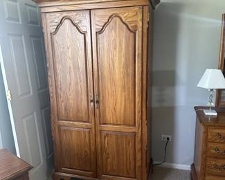Oak clothing armoire 