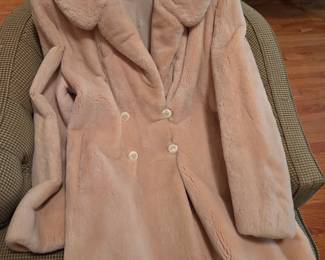 Vintage-soft beaver fur